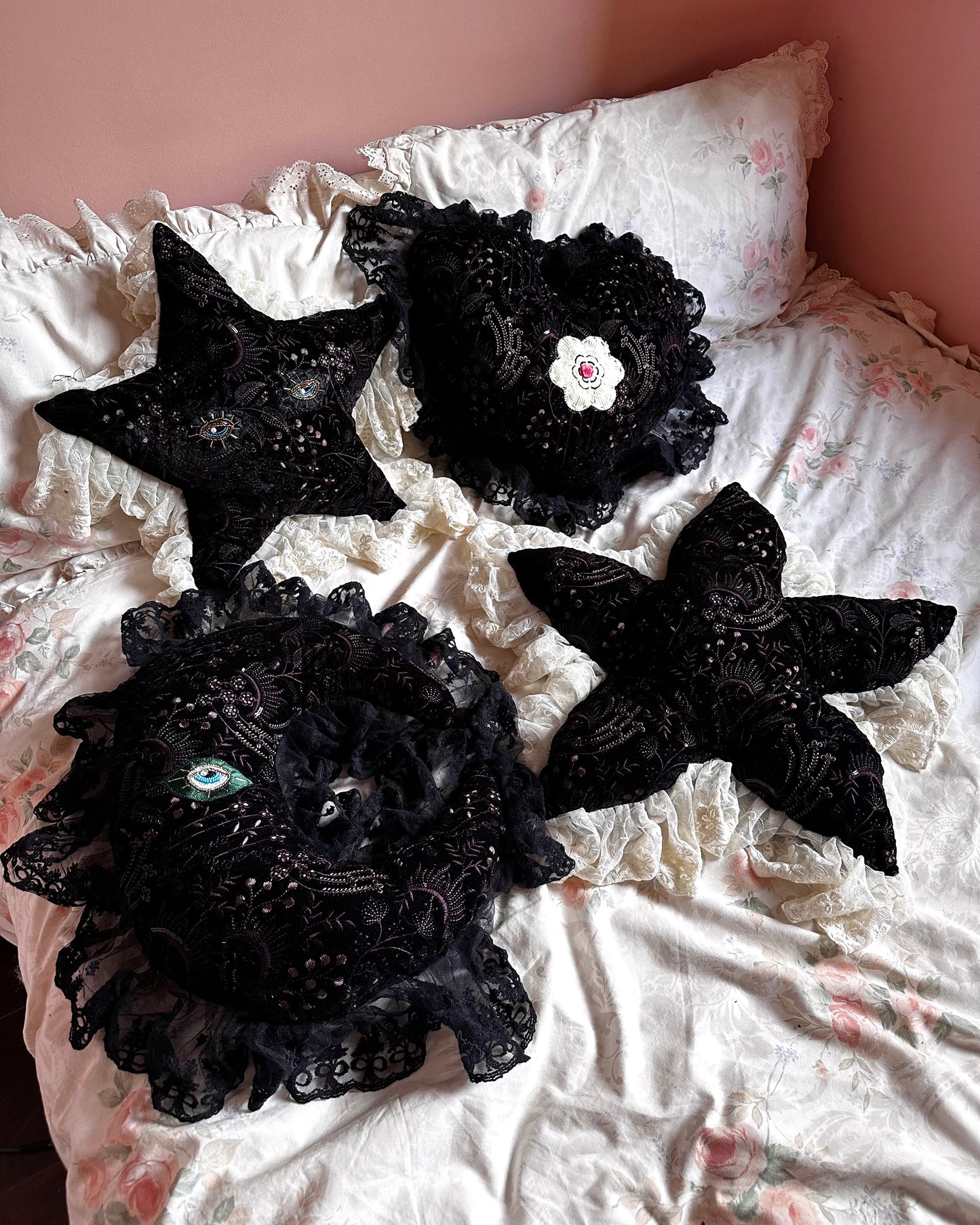 Flower Shaped Pillow in Winnie