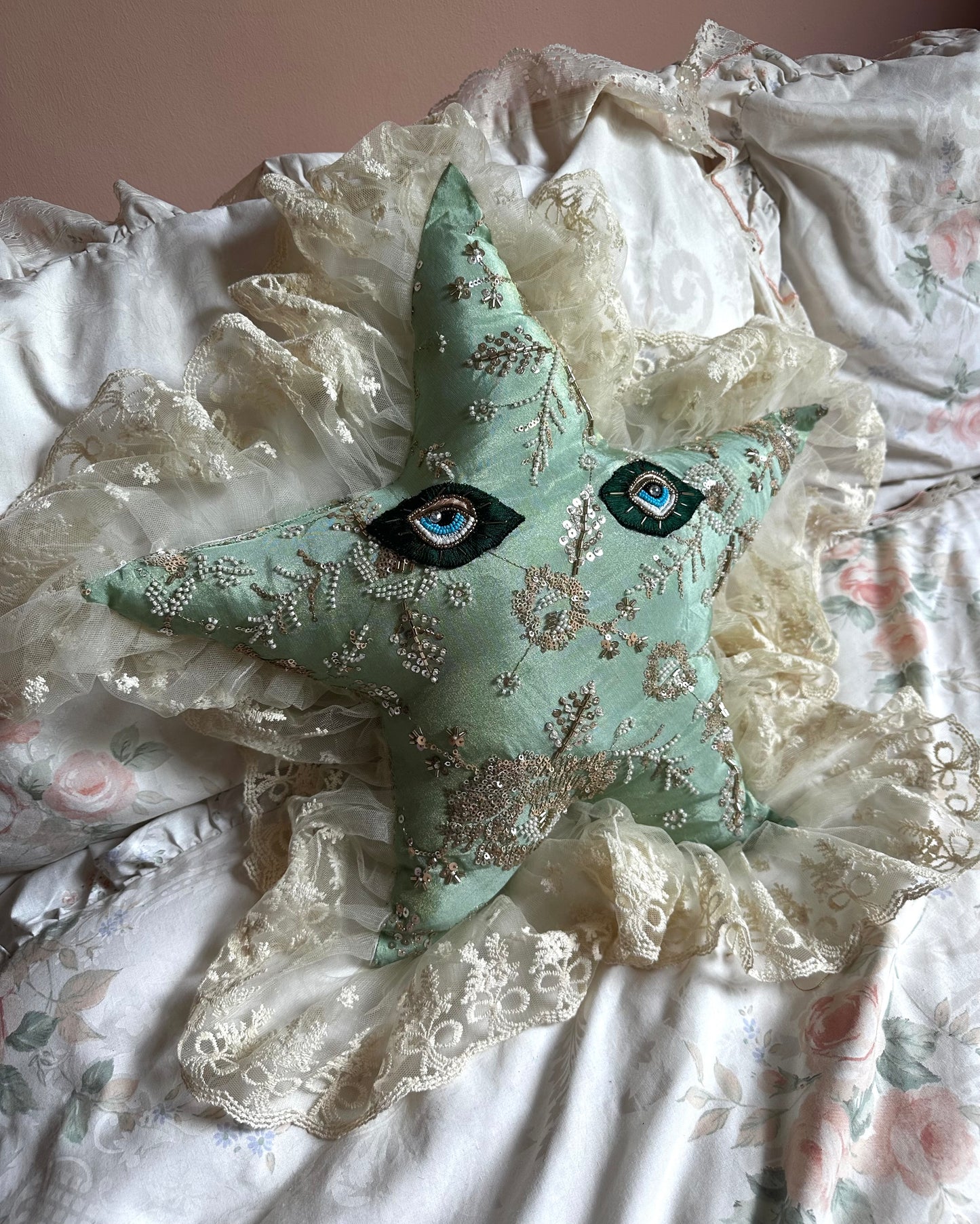 Star Face Shaped Pillow in Marianne