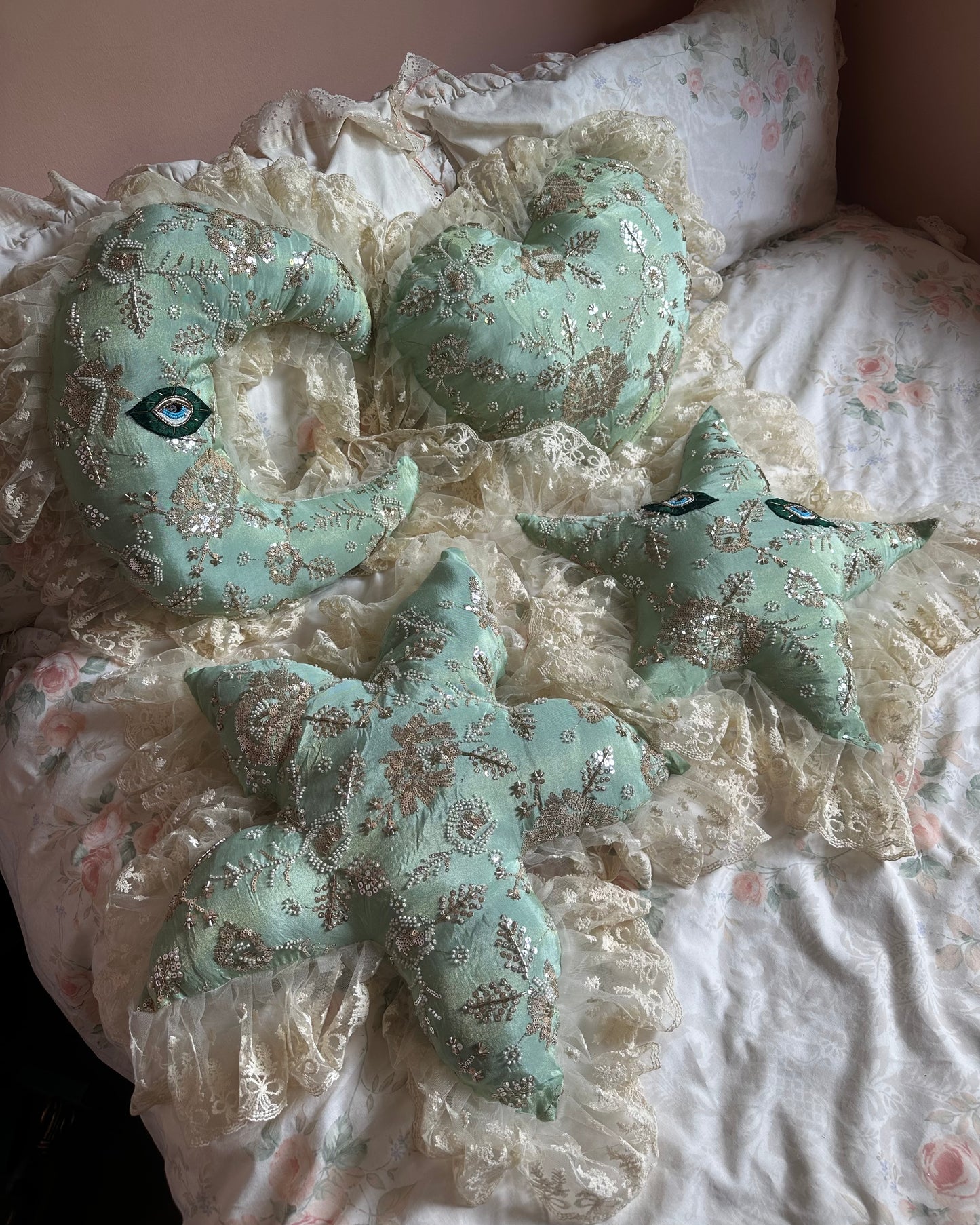 Heart Shaped Pillow in Marianne