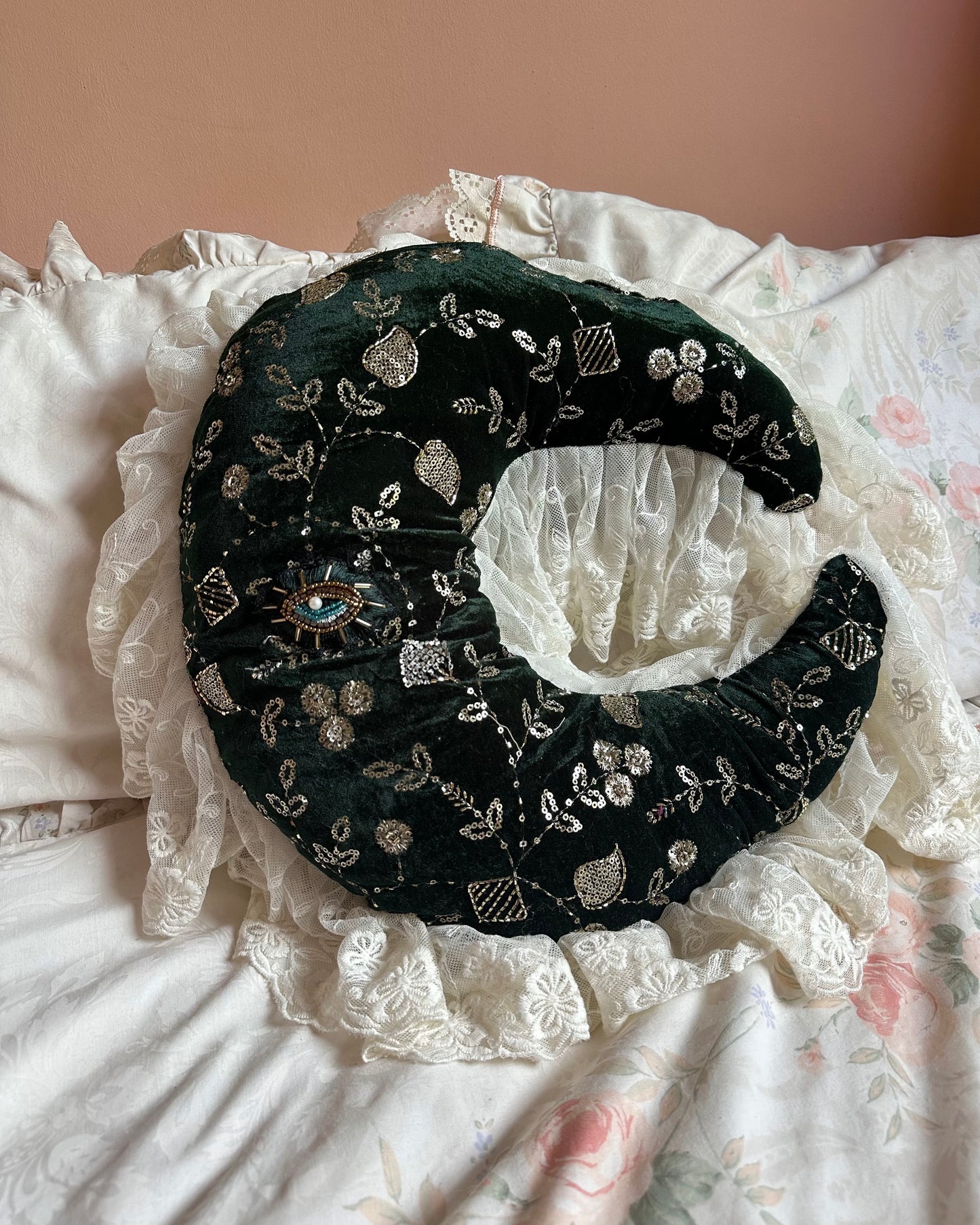 Moonface Pillow in Evergreen