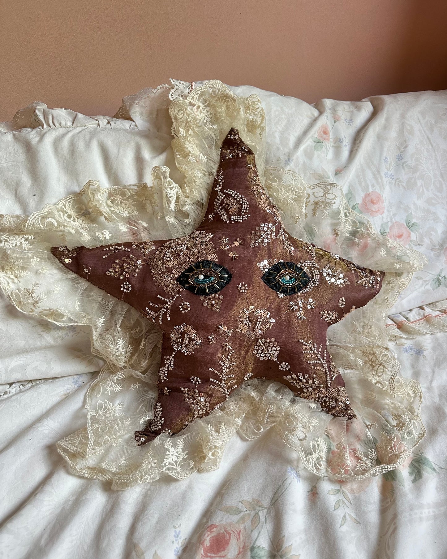 Star Face Shaped Pillow in Strawberry Toffee