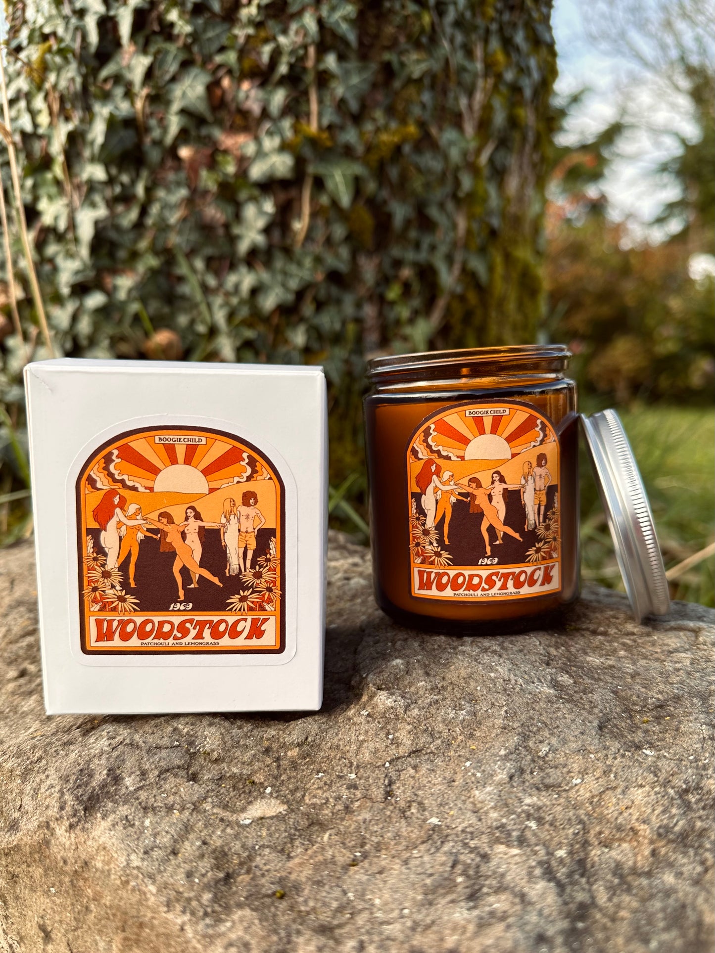 Load image into Gallery viewer, Woodstock 1969 Candle - Patchouli and Lemongrass
