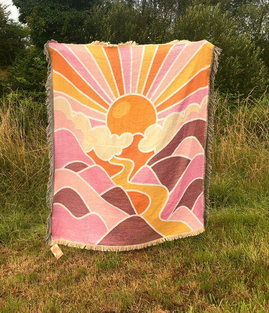 Load image into Gallery viewer, Sunshine Of Your Love Woven Blanket
