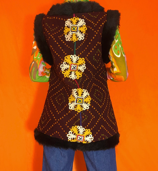 Load image into Gallery viewer, Vintage 1970&amp;#39;s Woodstock Afghan Faux Fur Vest
