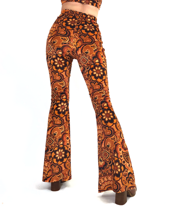 Load image into Gallery viewer, The Velvet Flare Trouser in Rubber Soul
