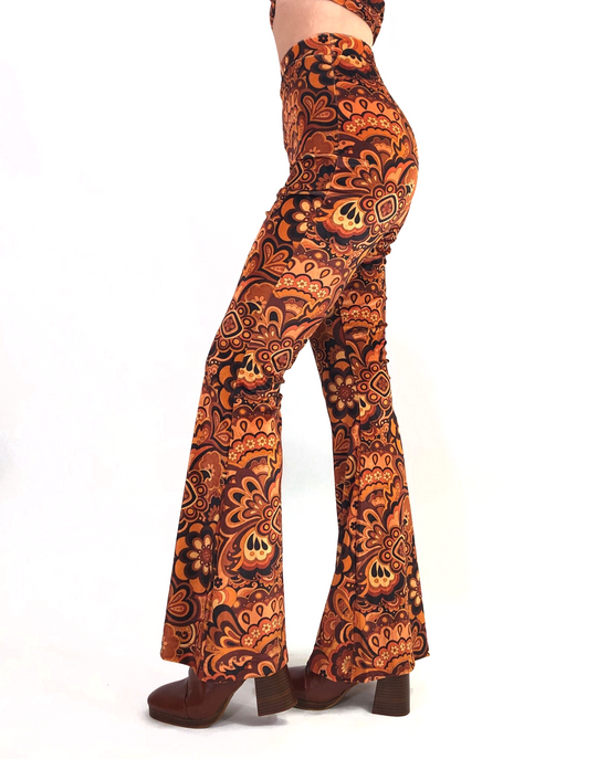 Load image into Gallery viewer, The Velvet Flare Trouser in Rubber Soul
